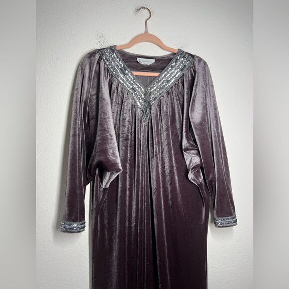 Tom Bezduda For Barad & Co. Womens Kaftan Gray Sz Medium Vintage Velvet Sequins - Picture 3 of 16